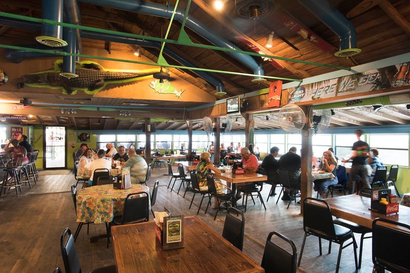 Gator Joe’s Beach Bar & Grill (1926) — Ocklawaha (Lake Weir)