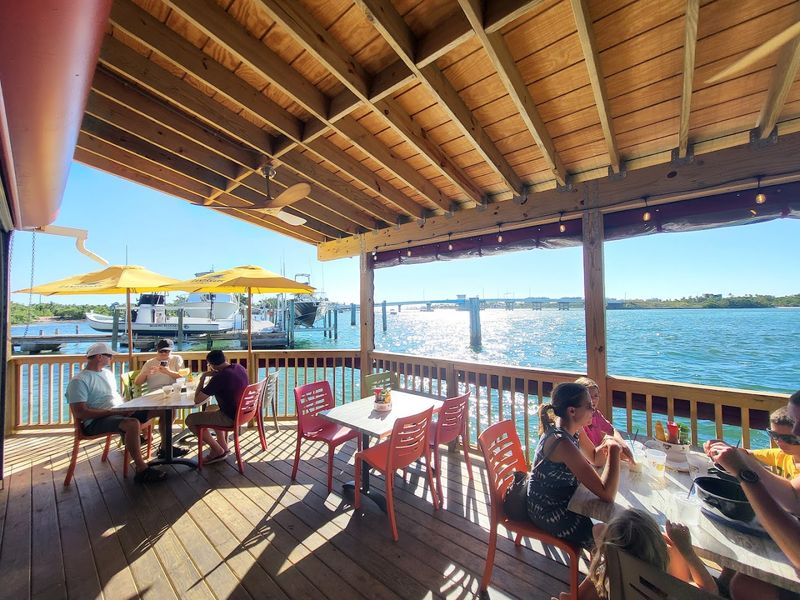 The Old Salty Dog — Sarasota/Venice area