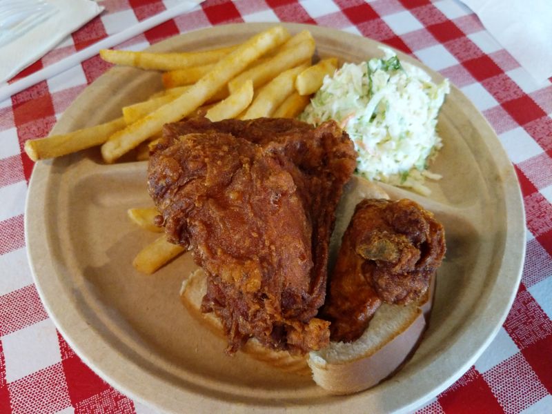 Gus’s World Famous Fried Chicken (Knoxville)