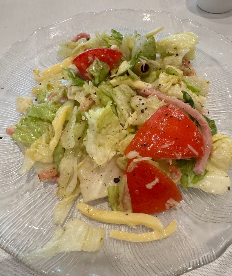 The 1905 Salad Experience