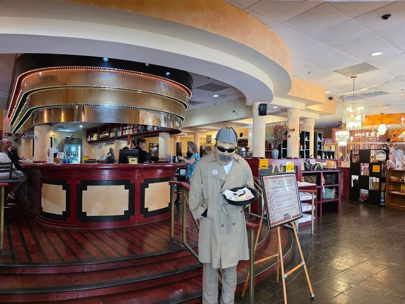 Sleuths Mystery Dinner Show (Orlando)