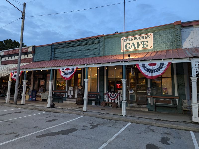 A Warm Welcome in the Heart of Bell Buckle