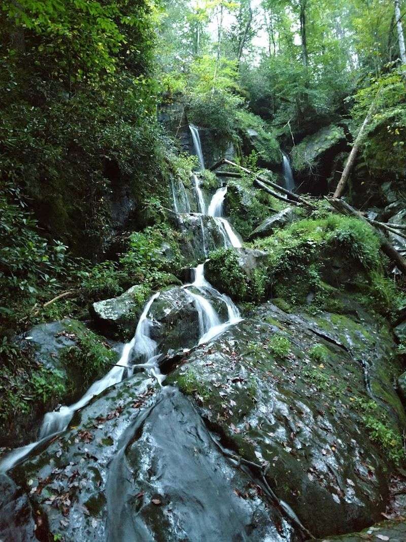 Place of a Thousand Drips &ndash; Gatlinburg