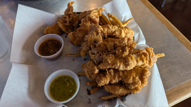 Maniac’s (Brentwood)