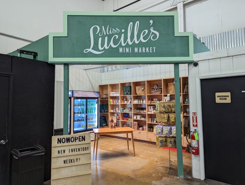 Miss Lucille's Marketplace & Café (Clarksville)