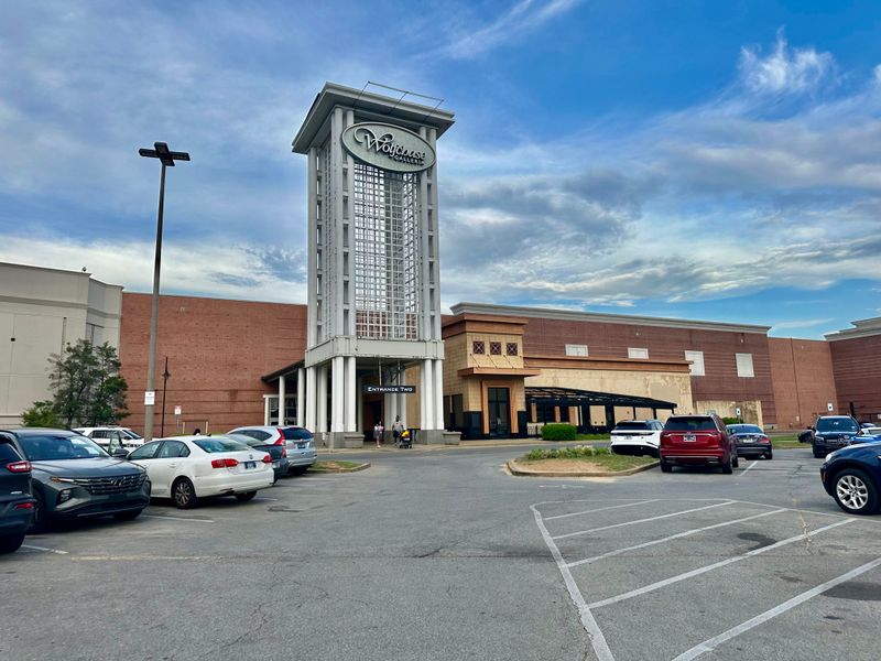 Wolfchase Galleria – Memphis