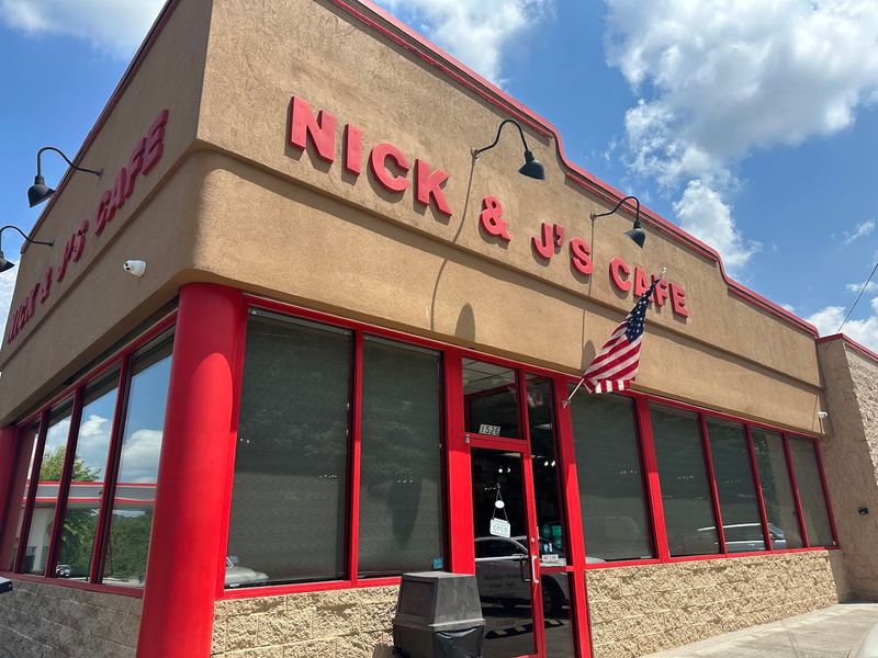 Nick & J's Cafe (Knoxville)