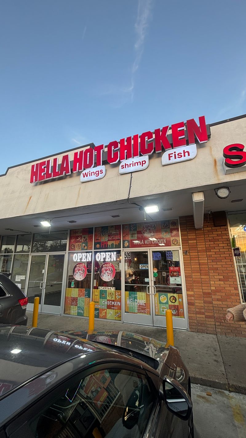 Hella Hot Chicken Donelson