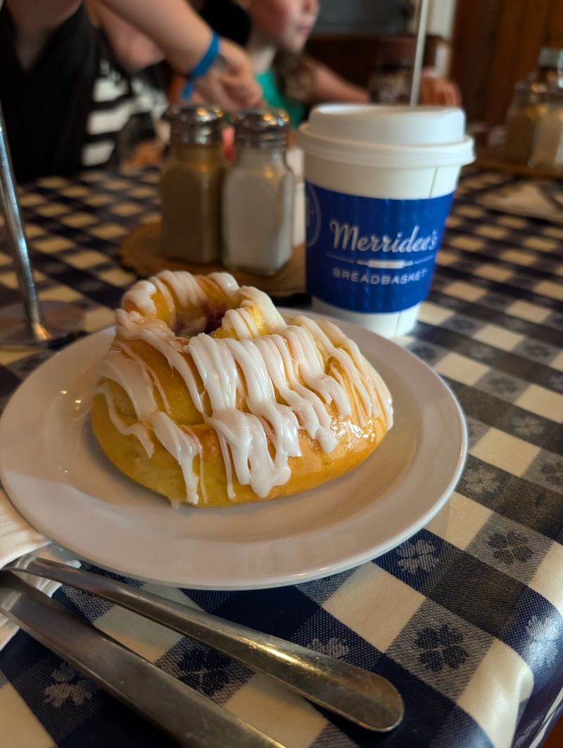 Stop for a bakery-style lunch at Merridee's Breadbasket