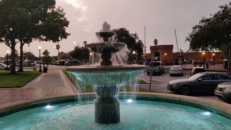 Why people are choosing Lakeland now