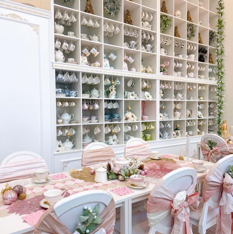 Tea Room Experience (Orlando)