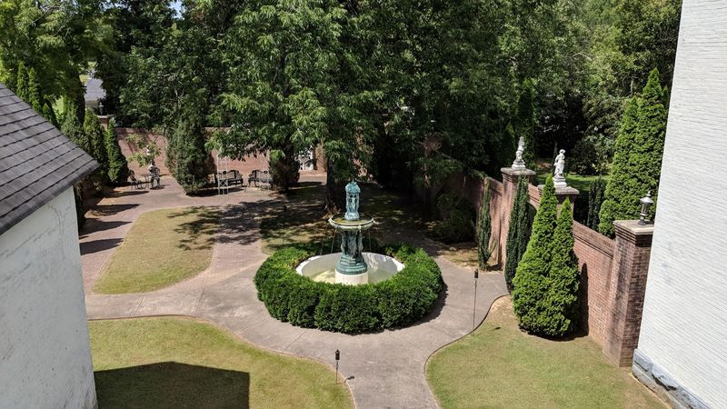 Why This Tennessee Mansion Is the Perfect Unique Getaway