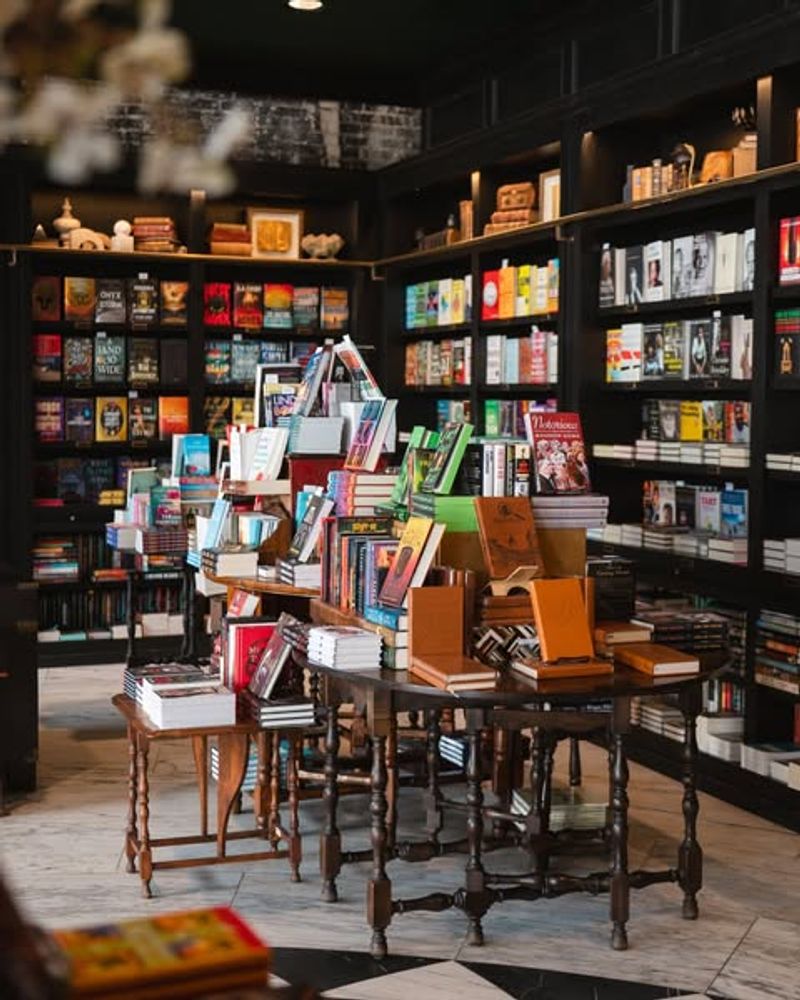 The Bookstore at Oxford Exchange (Tampa)