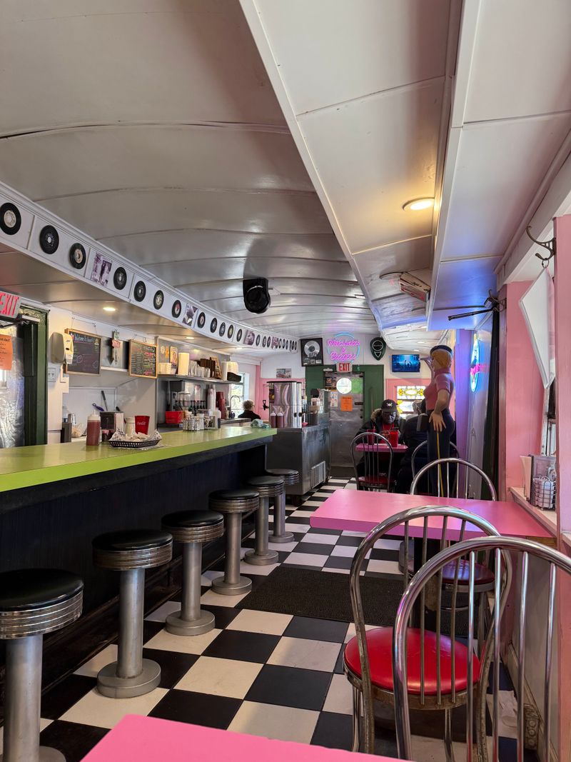 Stop 6 — Palatka: Angel’s Dining Car