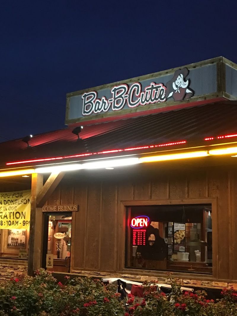 Bar-B-Cutie SmokeHouse &mdash; Nashville