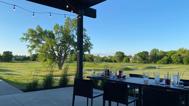 Birdsong Social &mdash; Spring Hill