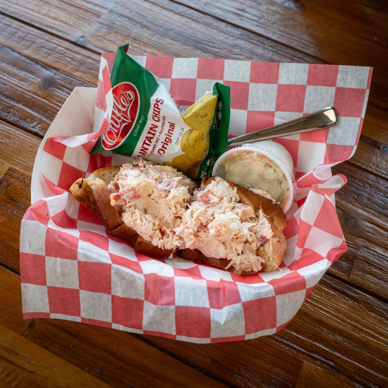 Eaton Street Seafood Market & Restaurant