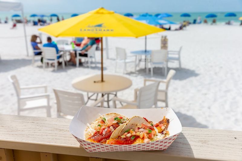 Coquina Beach Cafe (Anna Maria Island)