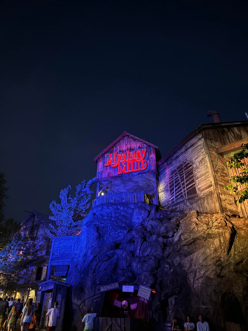 Bioluminator Effects and Visual Magic