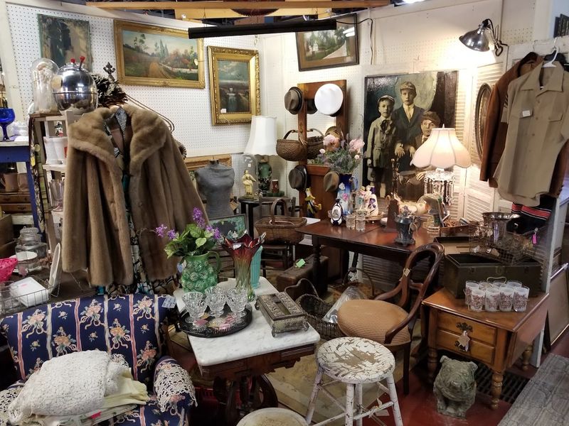 Goodlettsville Antique Mall (Goodlettsville)