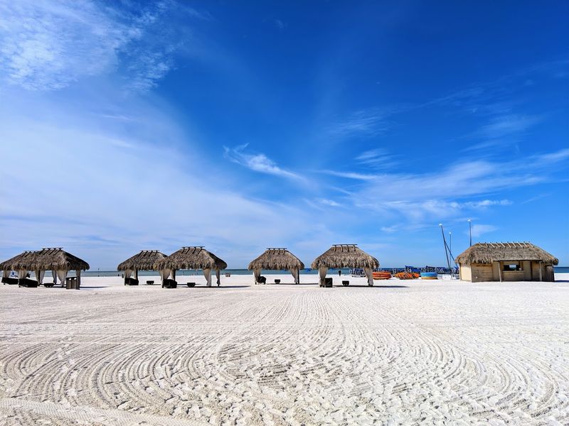 Shopping and Coffee Nooks