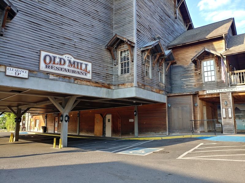 The Old Mill Restaurant (Pigeon Forge)