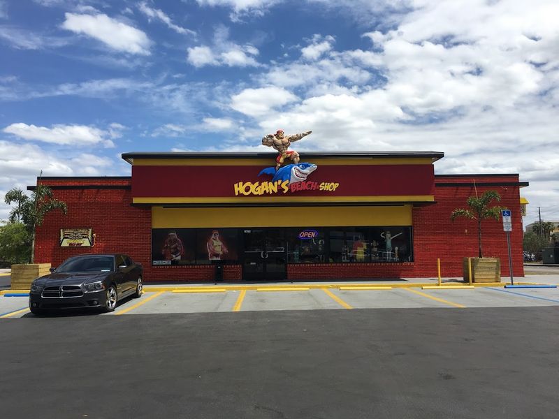 The Center-Ring Photo Experience