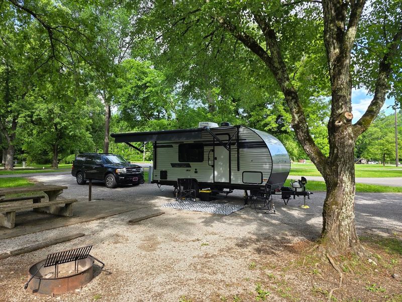 Dale Hollow Dam Campground (Calina)