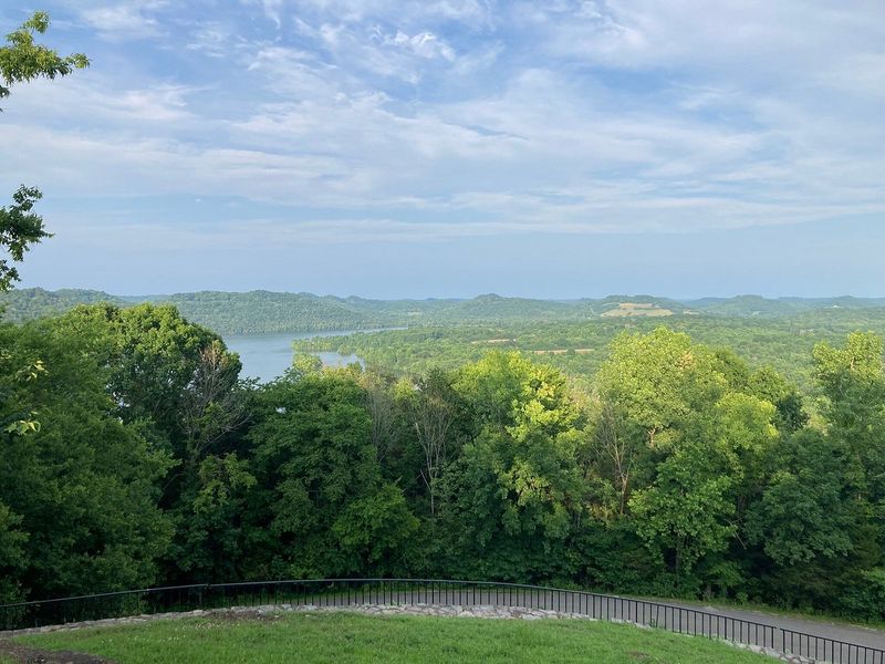 Lakeside Picnics at Carver’s Point