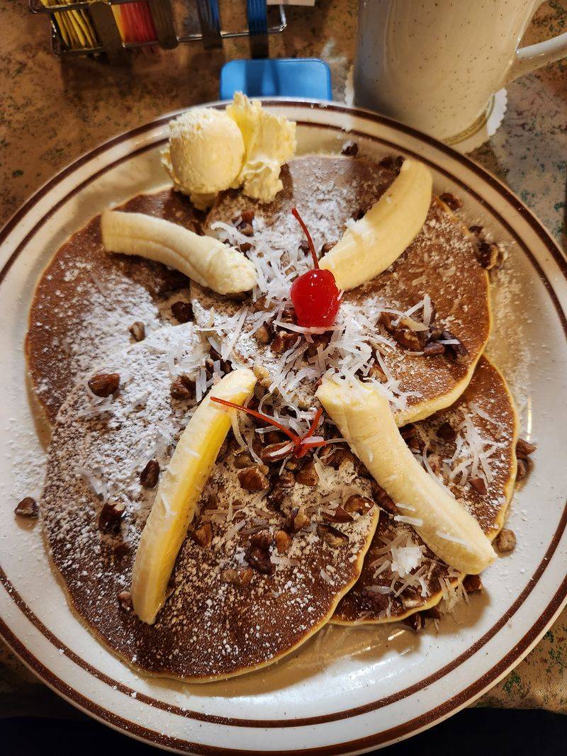 Log Cabin Pancake House (Gatlinburg, TN)