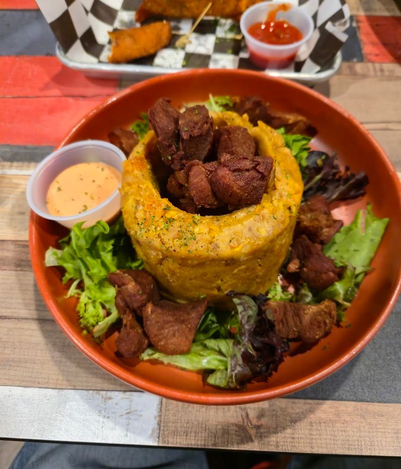 La Verguenza Puertorrican Chinchorro (Orlando)