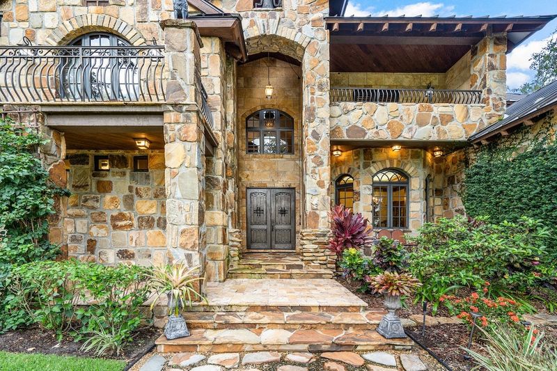 Private Pool and Sun Terrace