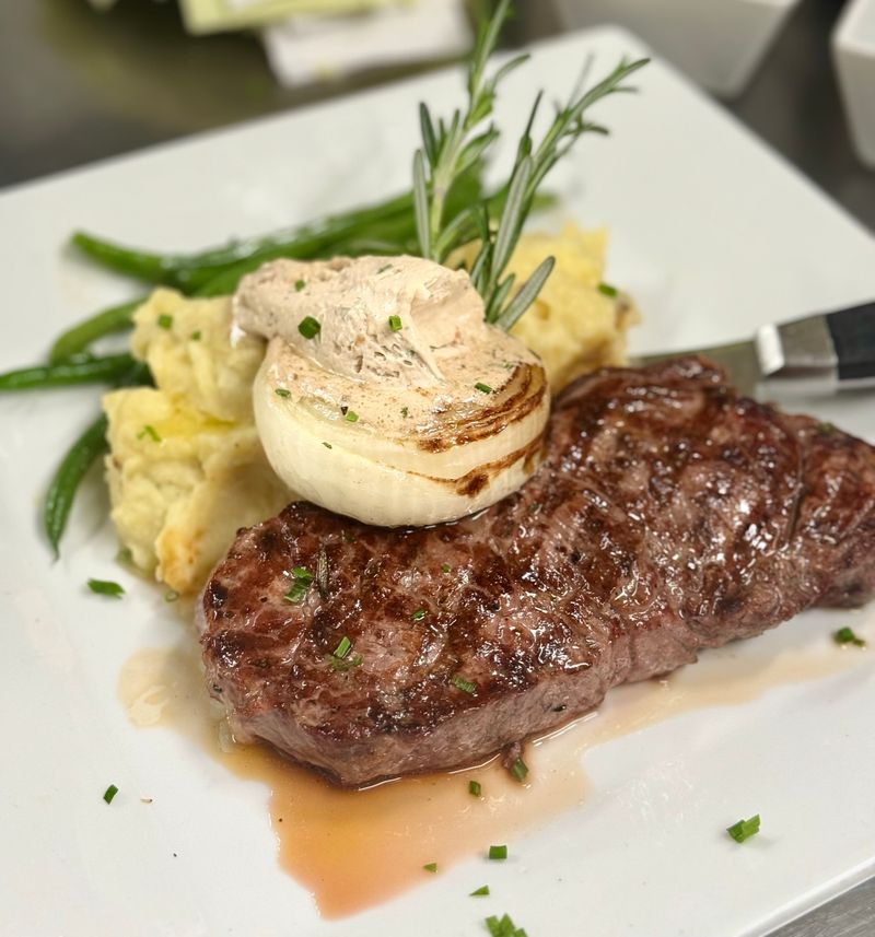 Square Grouper Bar and Grill (Cudjoe Key)