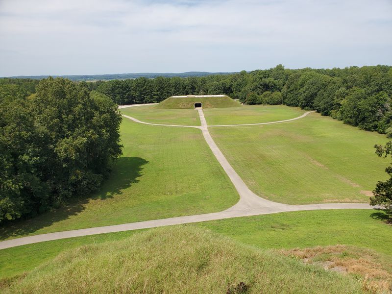 Pinson Mounds State Archaeological Park (Pinson)