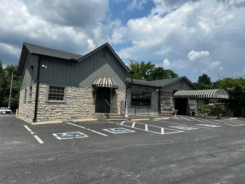 Hermitage Steak House &mdash; Hermitage