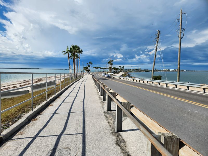 Dunedin Causeway