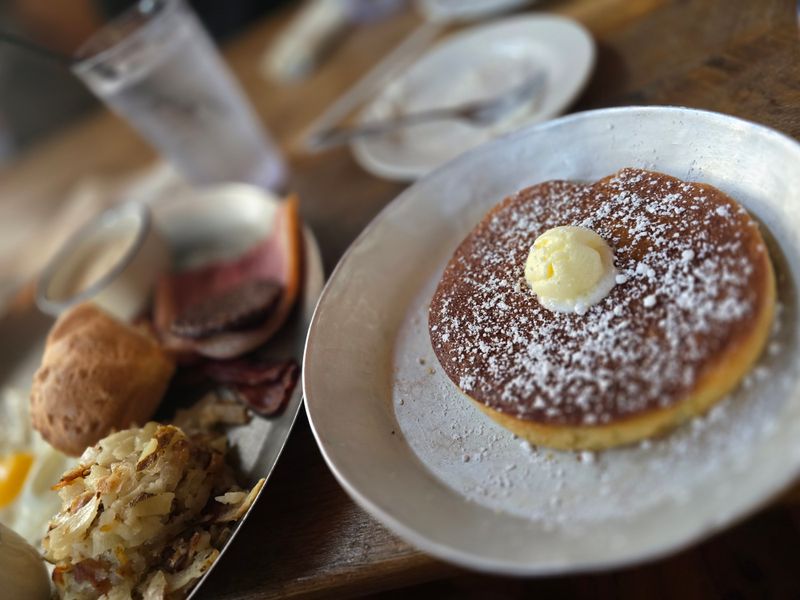 Five Oaks Farm Kitchen (Sevierville, TN)