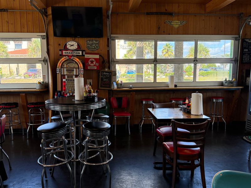 The Continental Club And Lunchtime Pit Stops