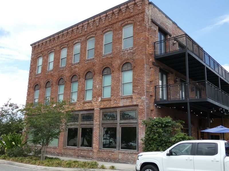 Plan Your Visit: Hours, Tips, And What To Order