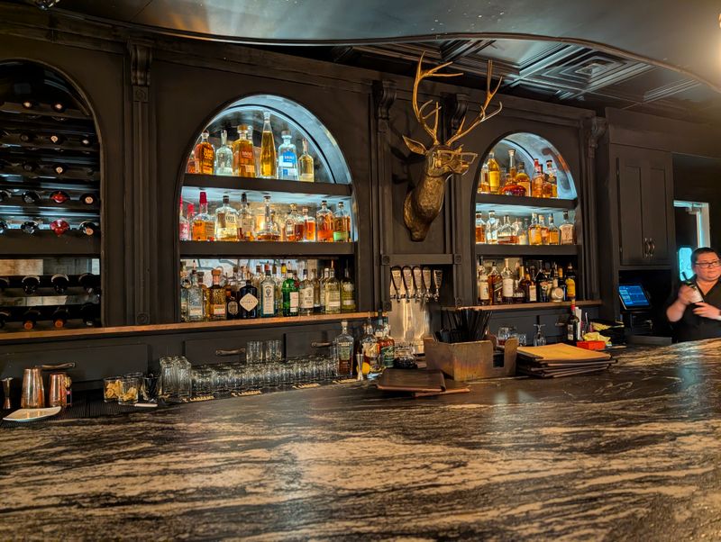 Seasons 101 – Sevierville