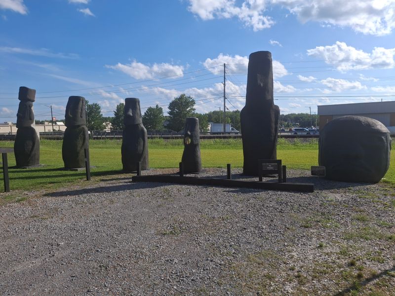Moai Statues (Tullahoma)