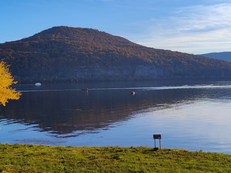 Tennessee River (Chattanooga area)