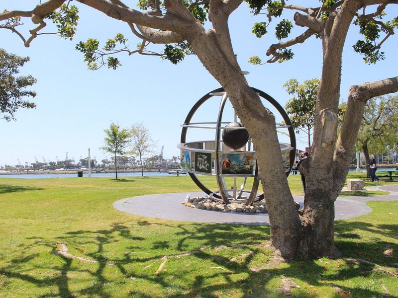 Stroll the Shoreline Pedestrian Bike Path