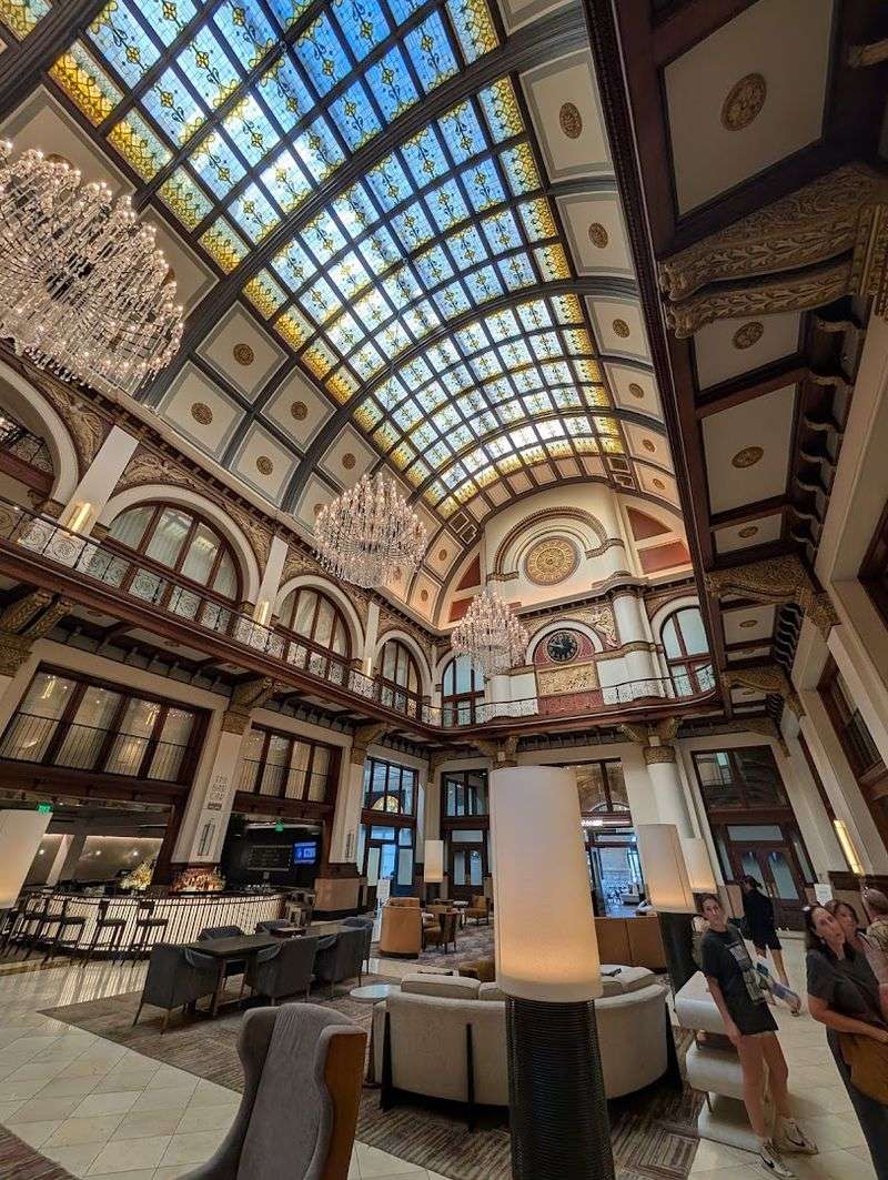 Stationairy — Nashville