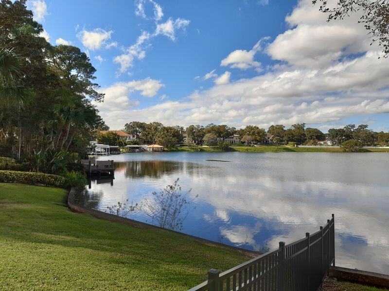 Lake Ivanhoe Park