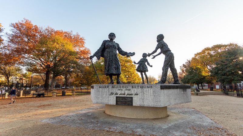 Mary McLeod Bethune Memorial, Lincoln Park