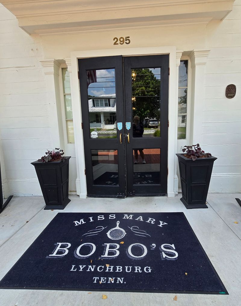 Miss Mary Bobo's Restaurant (Lynchburg)