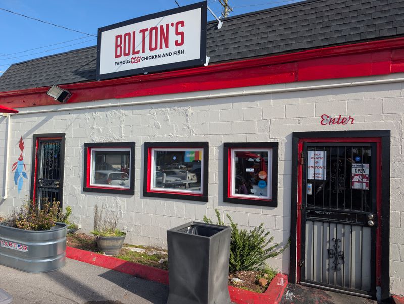 Bolton's Famous Hot Chicken & Fish