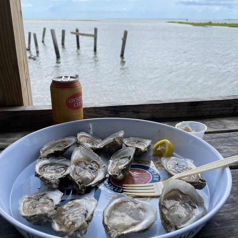 Oysters (raw, baked, or Rockefeller)
