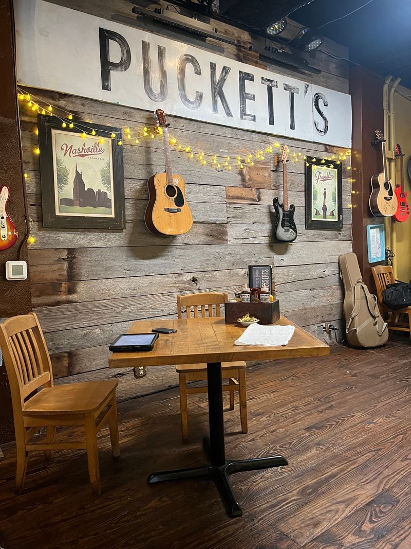 Puckett's Restaurant – Franklin